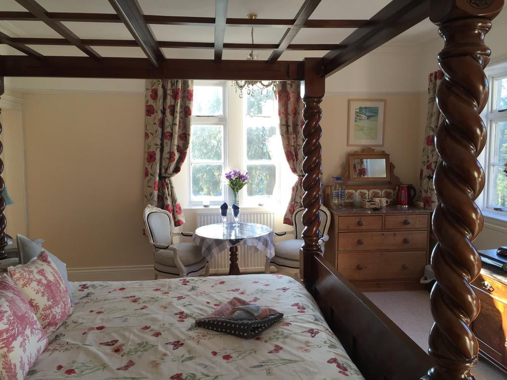 The Priory B&B Whitchurch  Rum bild