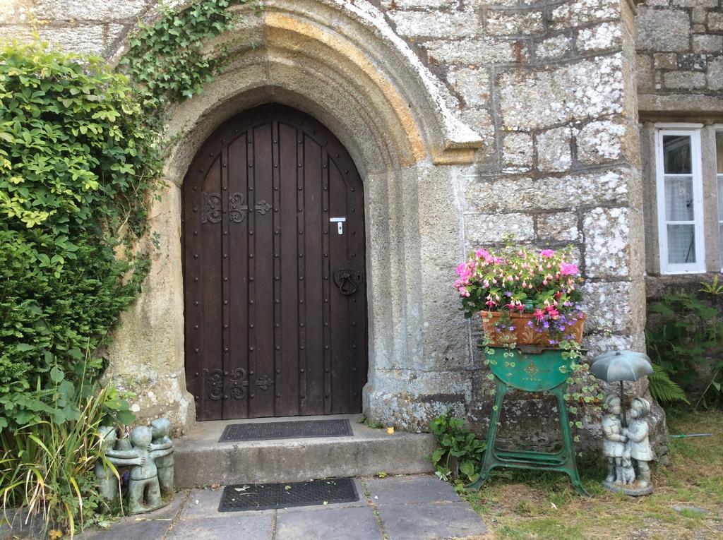 The Priory B&B Whitchurch  Exteriör bild