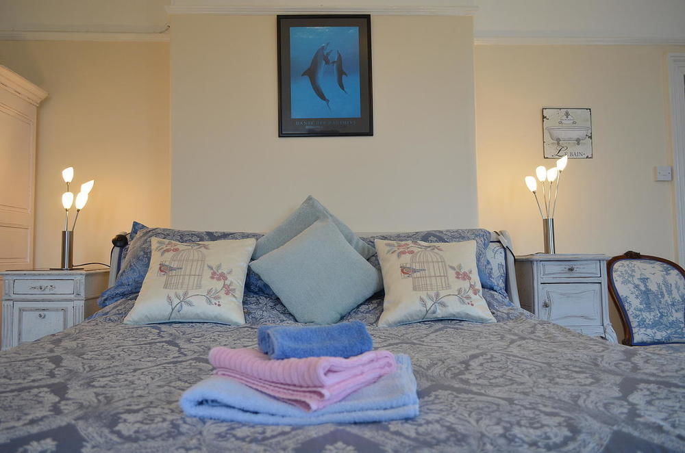 The Priory B&B Whitchurch  Exteriör bild