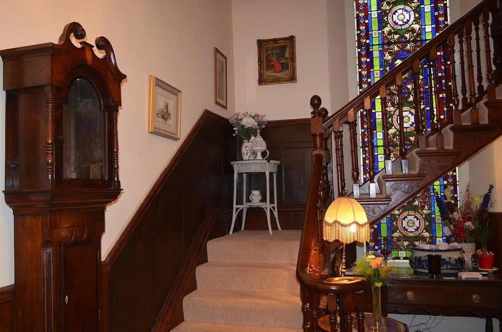 The Priory B&B Whitchurch  Exteriör bild