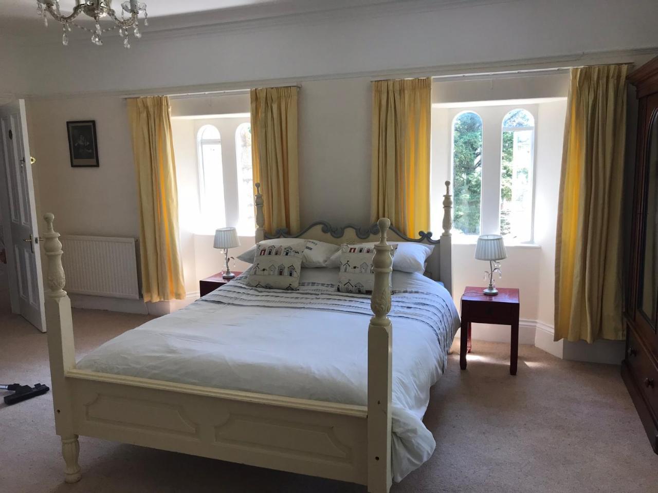 The Priory B&B Whitchurch  Exteriör bild
